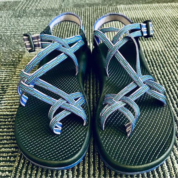 Chaco Danube Purple ZX/2 CLASSIC Dual Strap Hiking Classic Sandals size 10 EU 41 - Picture 2 of 11